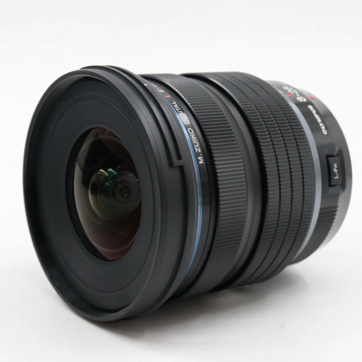 Olympus M.Zuiko Digital ED 8-25mm f/4 PRO gebraucht