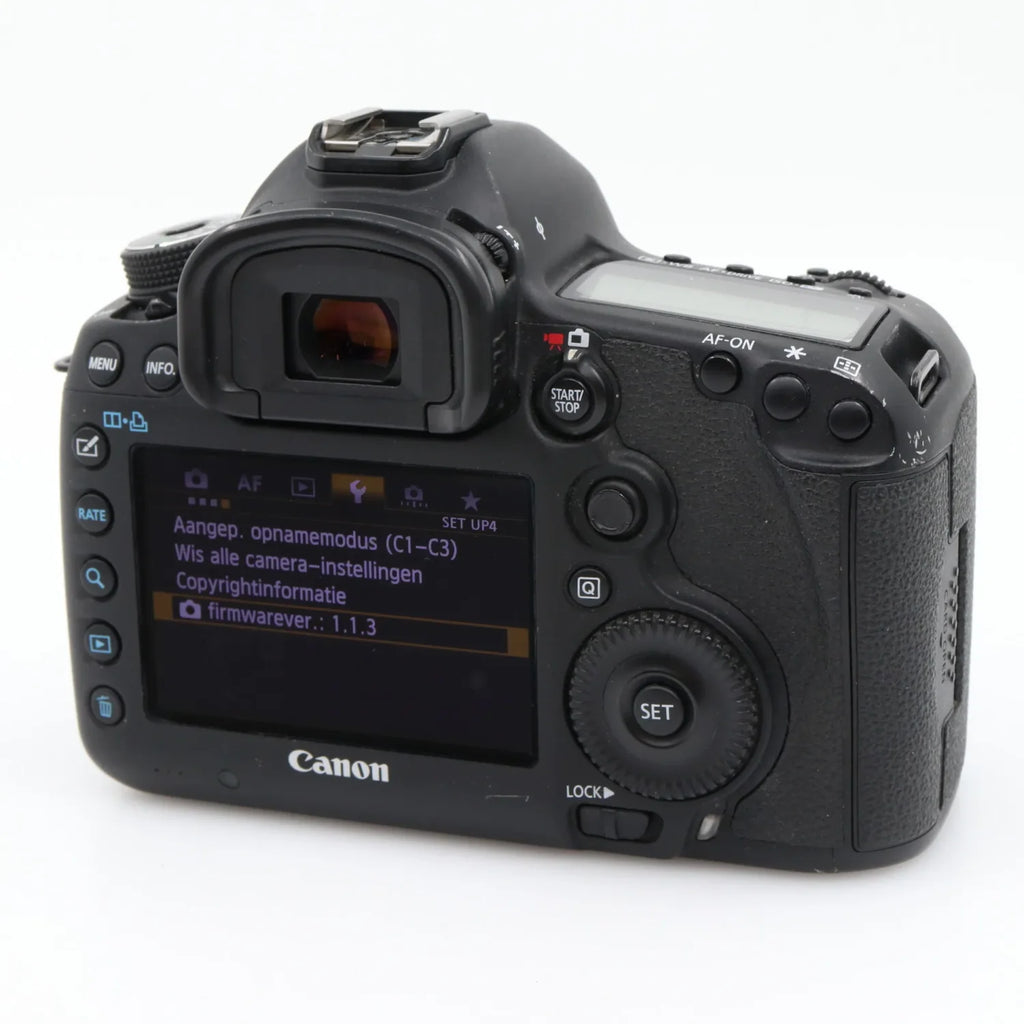 Canon EOS 5D mark III body used