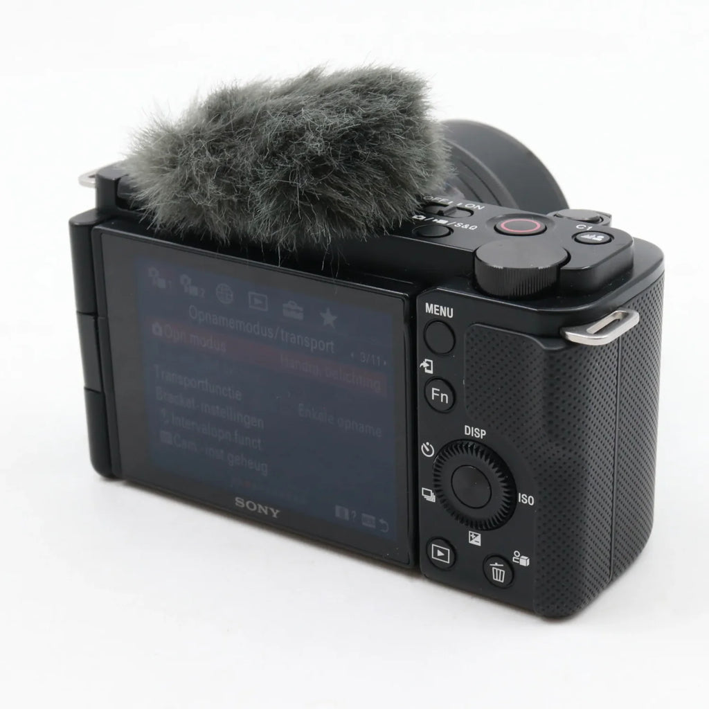Sony ZV-E10 + E 16-50mm f/3.5-5.6 PZ OSS used