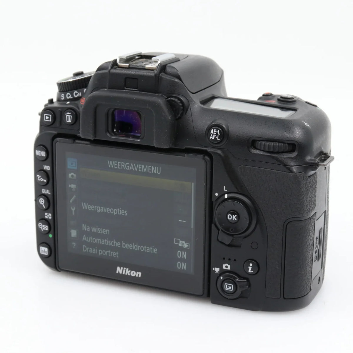 Nikon D7500 body used