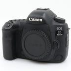 Canon EOS 5D Mark IV body used
