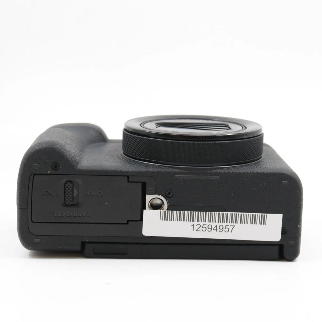 Canon Powershot V1 used