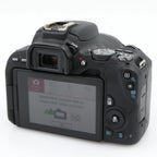 Canon EOS 200D + Canon EF-S 18-55mm f/3.5-5.6 III gebraucht