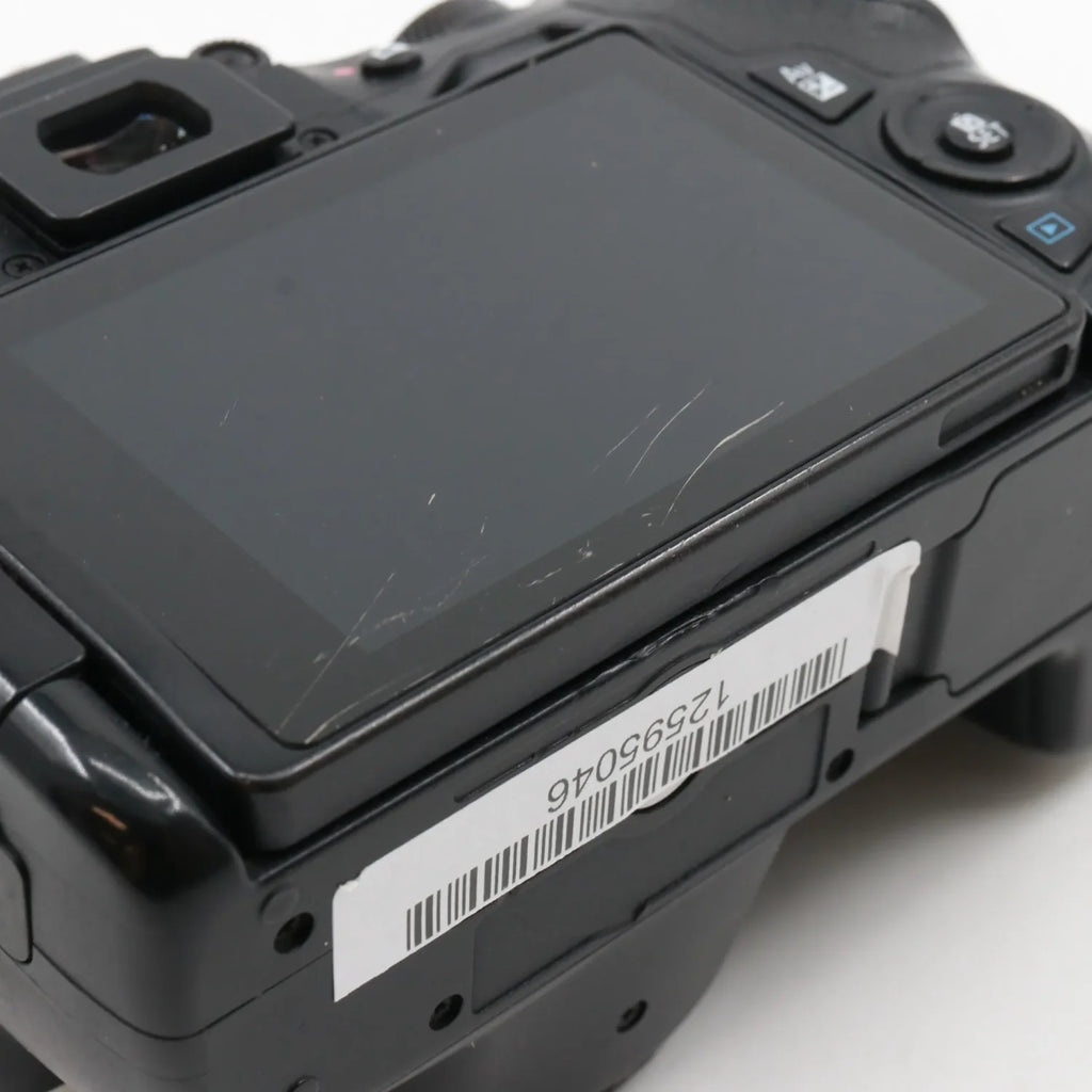 Canon EOS 250D body used