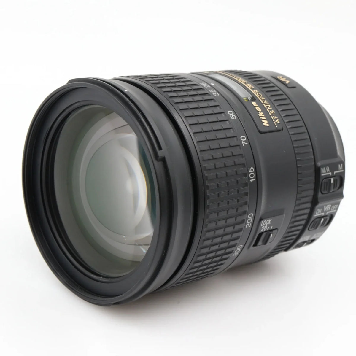 Nikon AF-S 28-300mm f/3.5-5.6G ED VR used