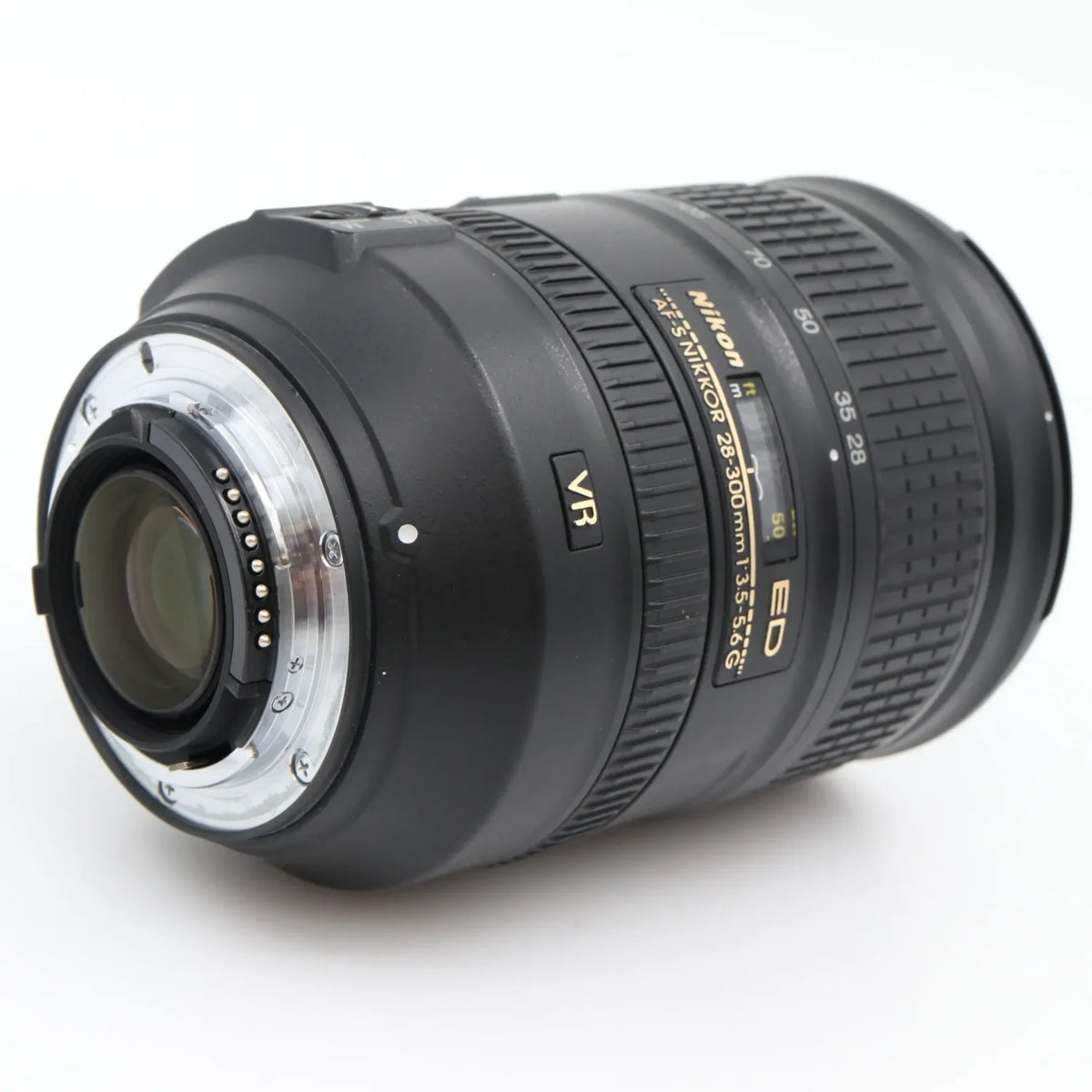 Nikon AF-S 28-300mm f/3.5-5.6G ED VR used