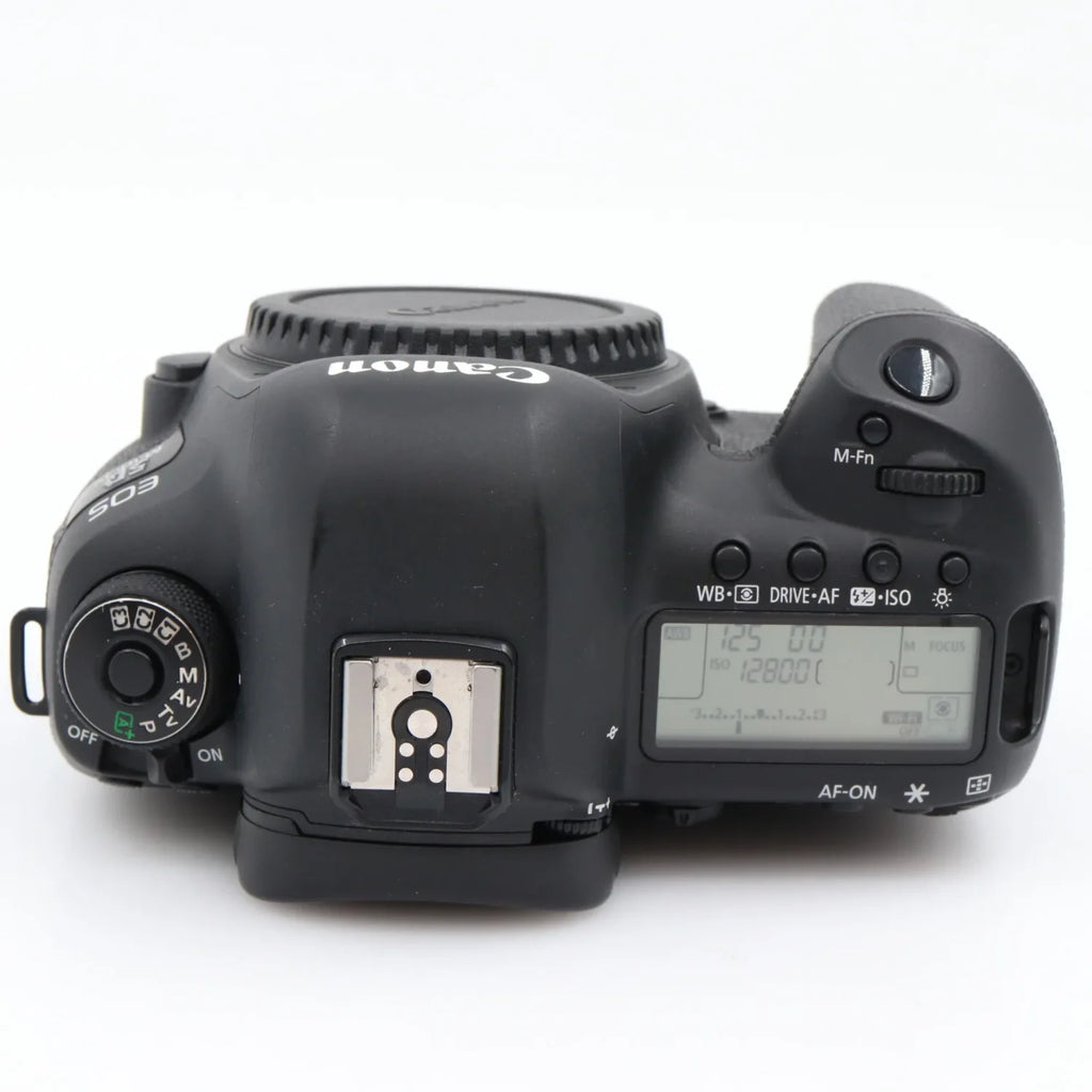 Canon EOS 5D Mark IV body used