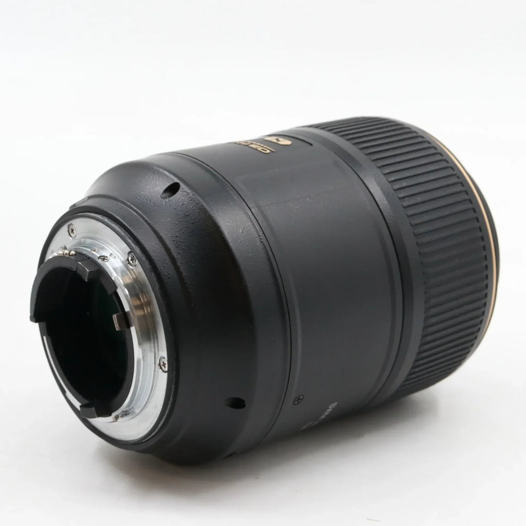 Nikon AF-S 105mm f/2.8G ED VR Micro used