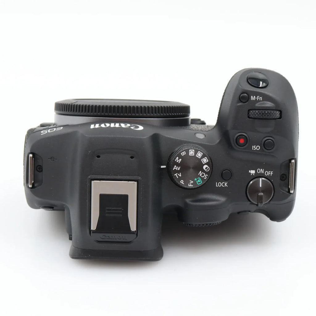 Canon EOS R7 body used