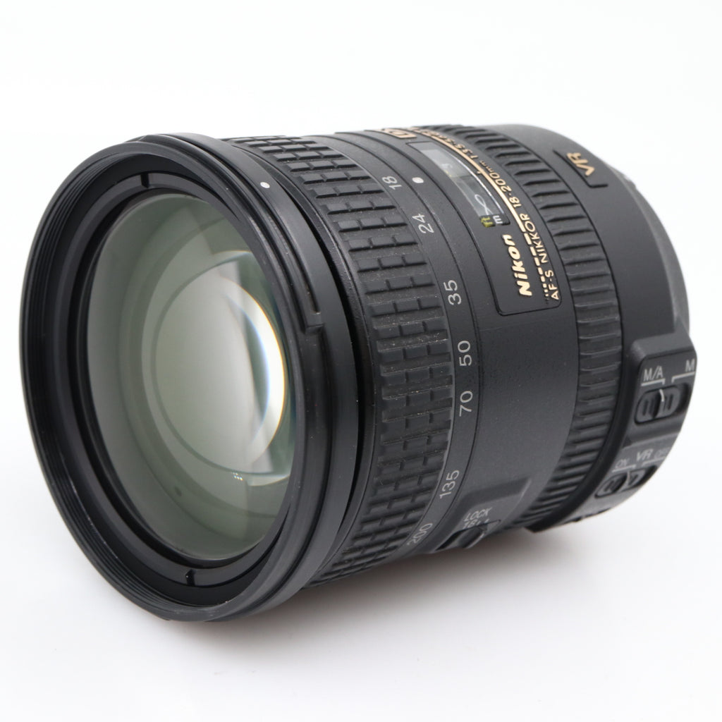 Nikon AF-S 18-200mm f/3.5-5.6G ED DX VR II tweedehands