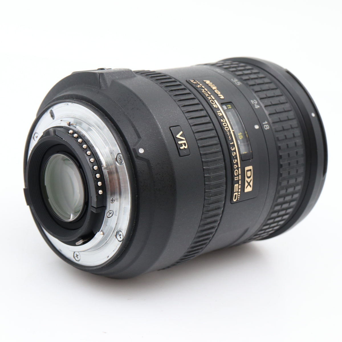 Nikon AF-S 18-200mm f/3.5-5.6G ED DX VR II tweedehands
